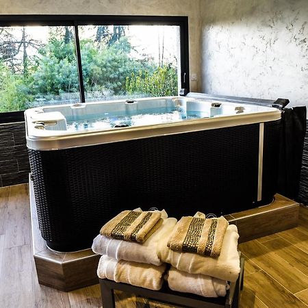 Secret De Campagne Spa Grisolles  エクステリア 写真